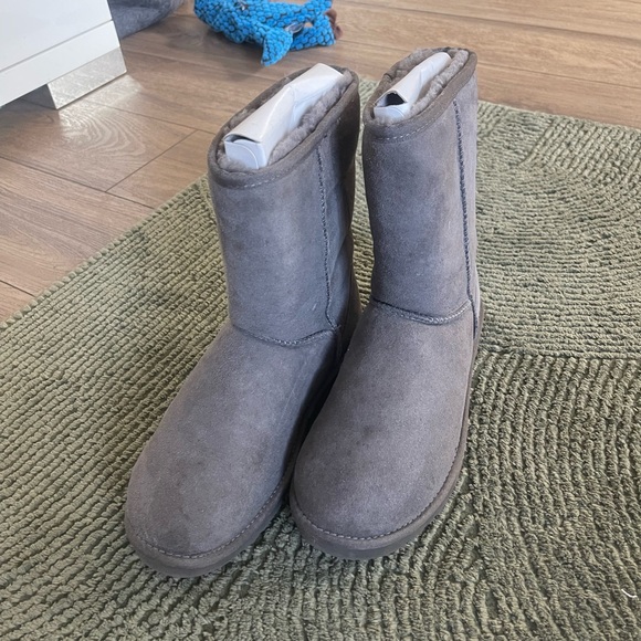 Ugg Gray Suede Boots - Picture 2 of 3
